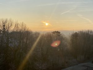 La vue sur le toit de mon bureau