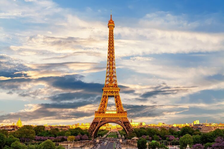 Effiel-tower-paris