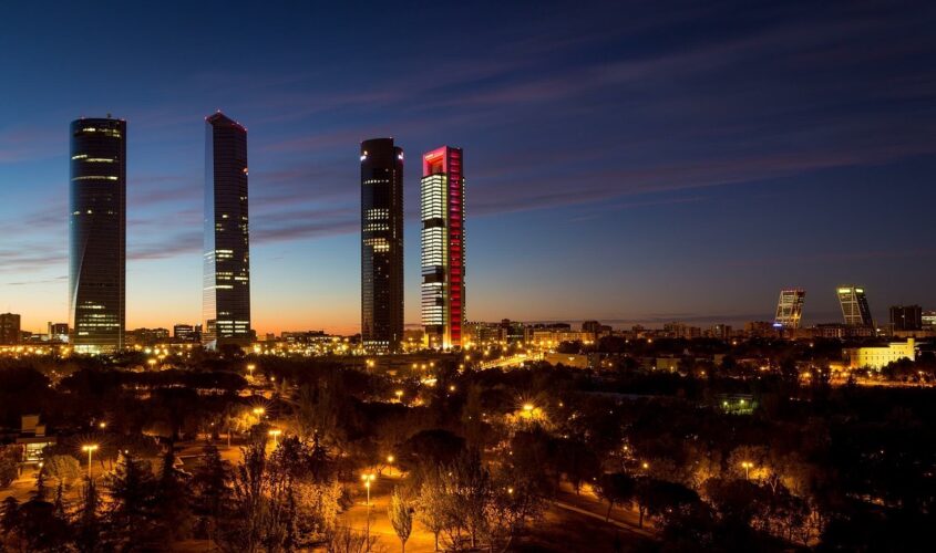 madrid-Night-Cold-Winter
