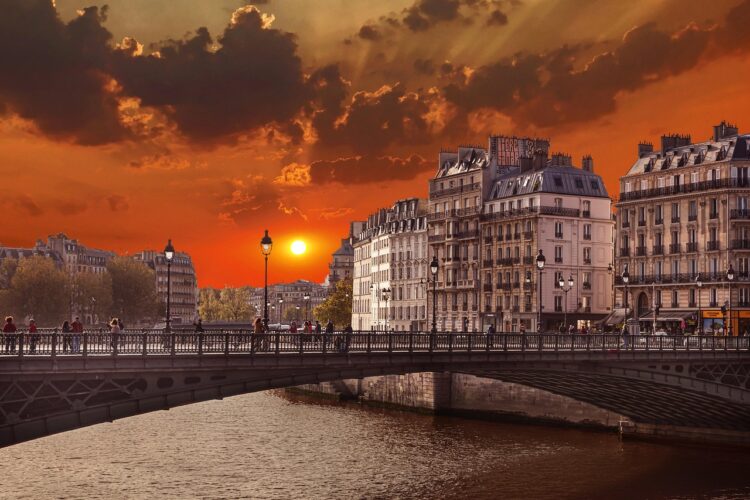 paris-sunset-france-language seine sunset