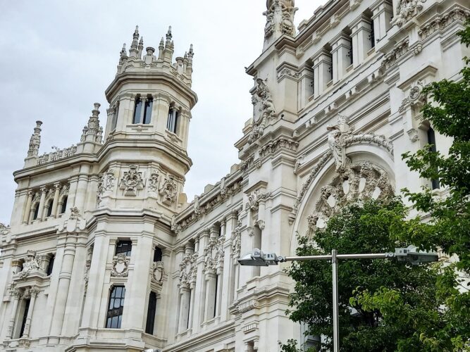 architecture-language-madridi-spanish-study