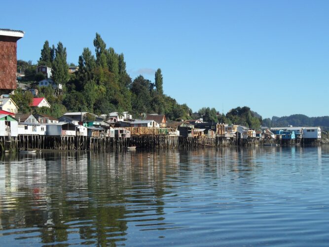 chiloe-Language-study-chile-spanish-visit-studya small island with small houses
