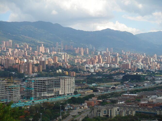 medellin-Language-trust-study-columbia