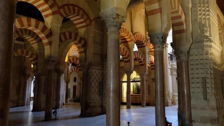 mezquita-catedral-of-cordoba-language-spanish-study