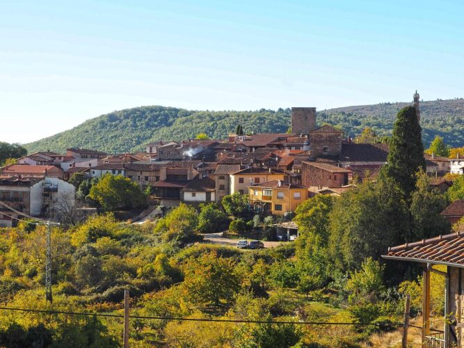 miranda-del-castanar-Salamanca-spain-mountains
