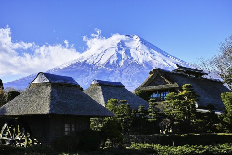 mount-fuji-Mountains-japan-language-learning-scholarship