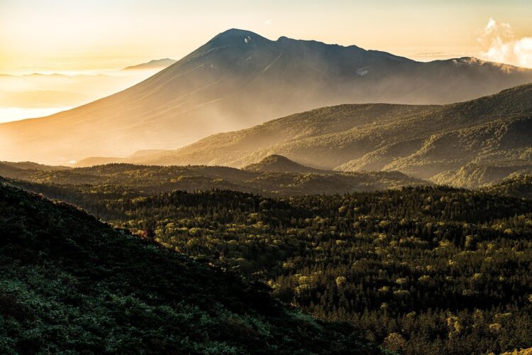 mountains-Language-study-japan-Mt, Takao-climbing