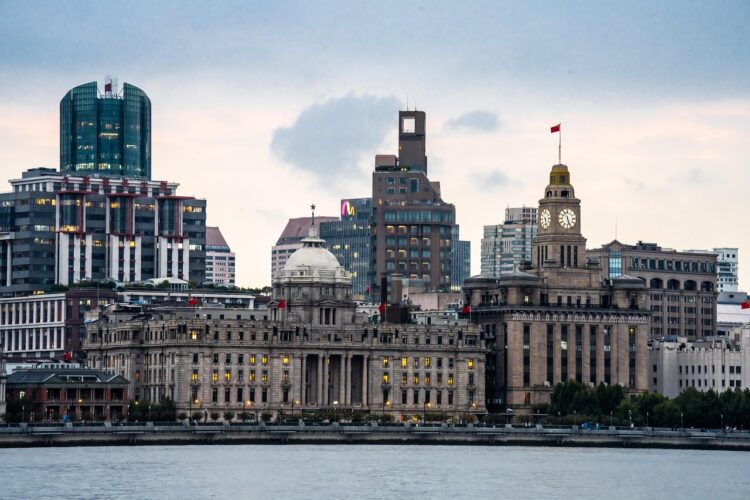 the-bund-Language-china-shanghai-