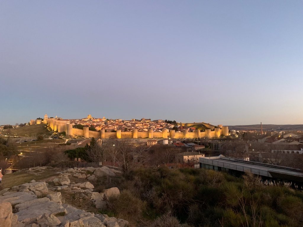 La vista de la ciudad de Avila